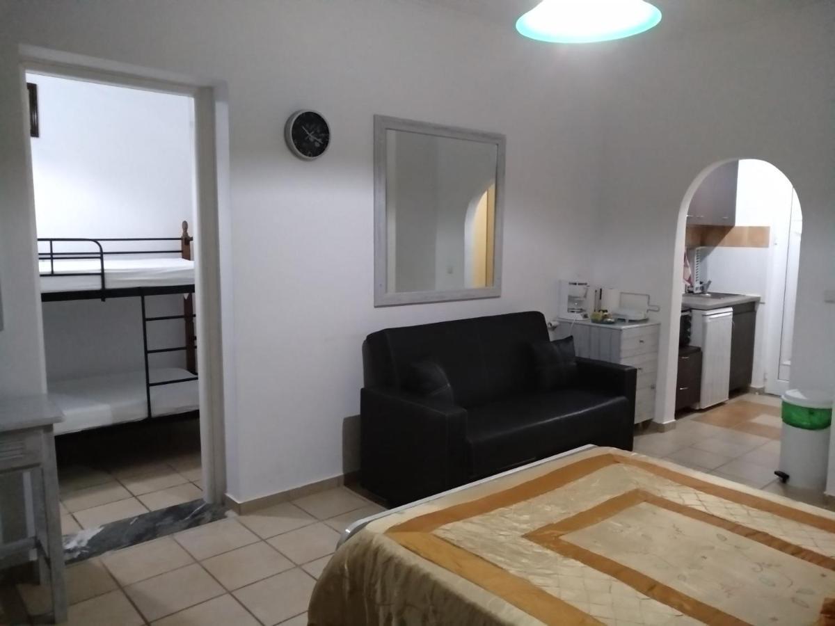 Vokamvilia Apartment & Studio Close To The Sea Plános Екстериор снимка