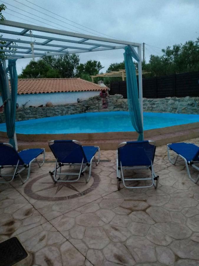 Vokamvilia Apartment & Studio Close To The Sea Plános Екстериор снимка